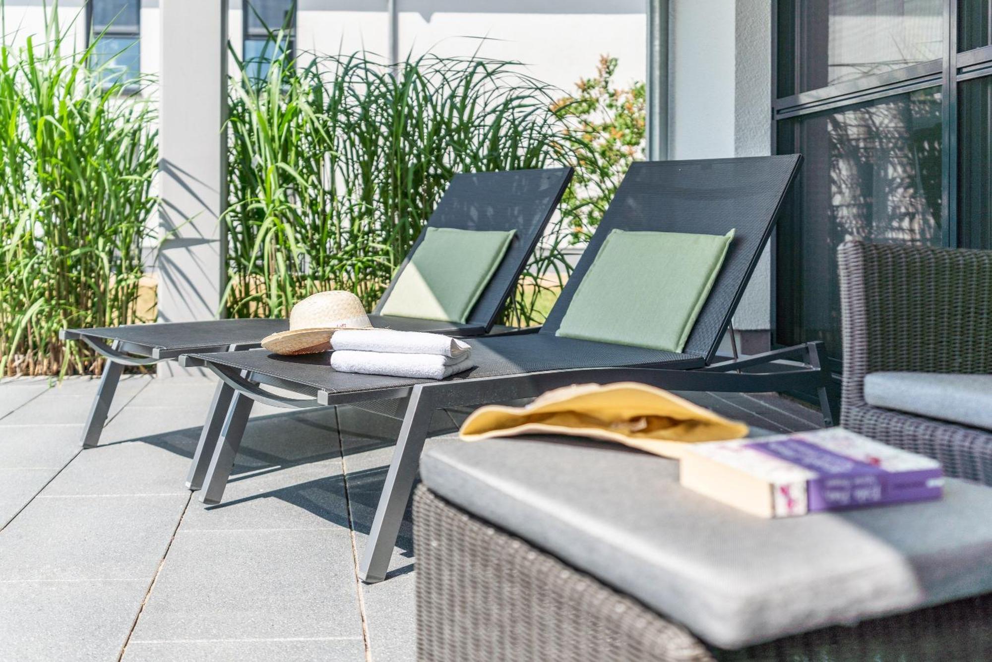 Terrassenwohnung "Inselhain" - Oase Am Haff Garz  Buitenkant foto