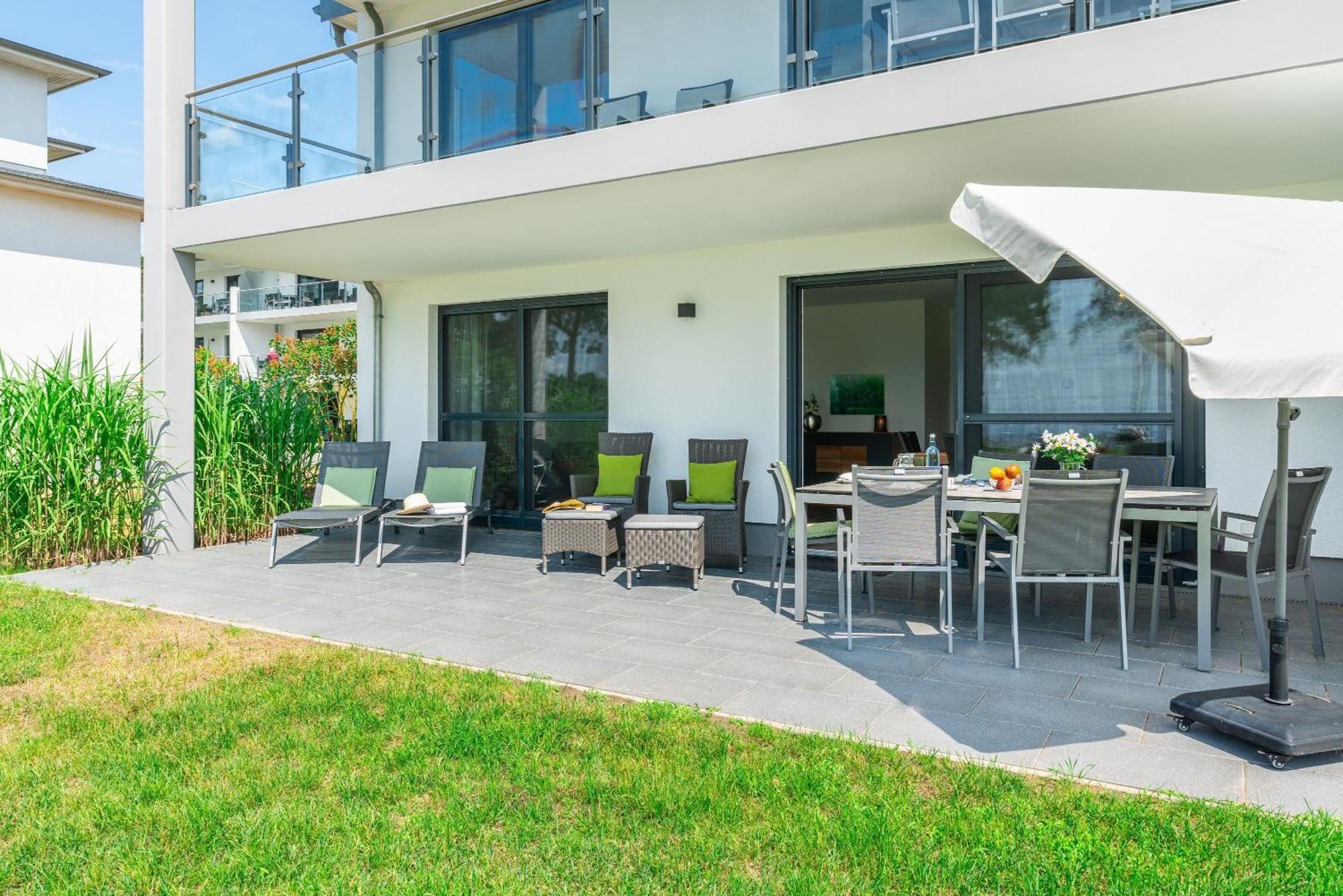 Terrassenwohnung "Inselhain" - Oase Am Haff Garz  Buitenkant foto