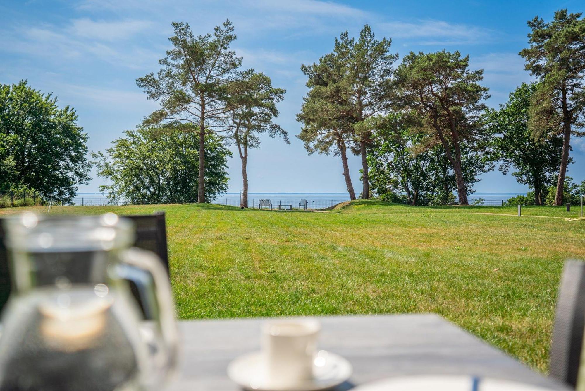 Terrassenwohnung "Inselhain" - Oase Am Haff Garz  Buitenkant foto